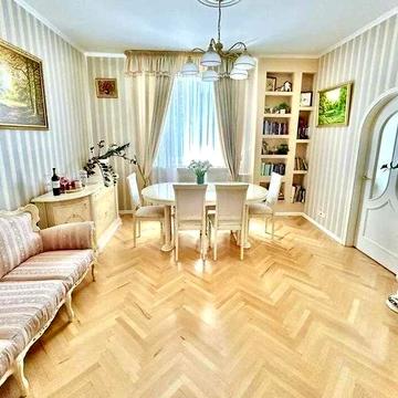 3к 66м2 Депутатська, 4/6 Сталінка м. Святошино Ремонт Меблі