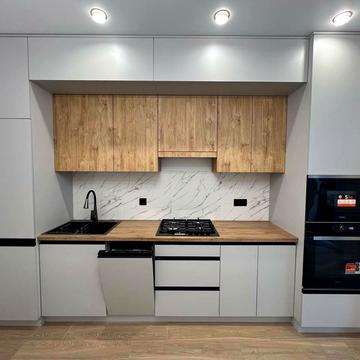 Героїв Миколаєва вул., 129А