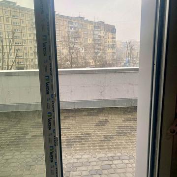 Набережна Перемоги вул., 112