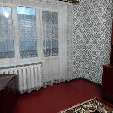 Центр. Продається 2-х кімнатна квартира