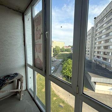 Продаж 3к Квартира Загребельна вулиця