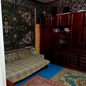 Здамо в оренду  частину будинку в районі Криваліівського ринку
