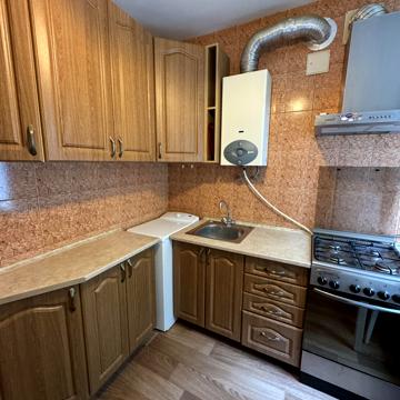 Відінська вул., 40