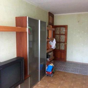 І Продам 4-хкомнатную квартиру на Залютино