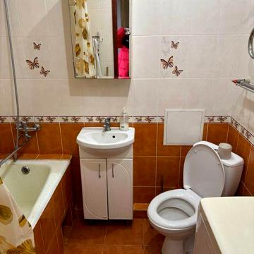 Оренда однокімнатної квартири на Урожаї Коріатовичів 16школа Госпіталь