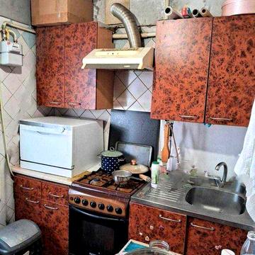 Продам 3-кімн. квартиру,  р-н Тітова пр. Хмельницькрко єВідновлення AK