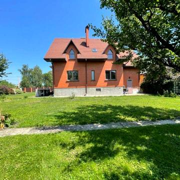 Будинок 286 м² з підвалом і гаражем на Дніпровській, Гостомель