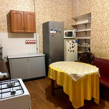 Здам вЦентрі Одеси на Ольгіївській велику квартиру з газом паркомісцем