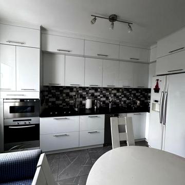 1-кімнатна 50м Коновальця