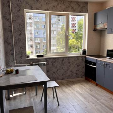 Печенізька вул., 6