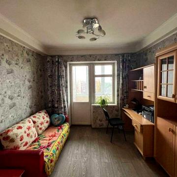 Сдам двухкомнатную на Братиславской, 42.