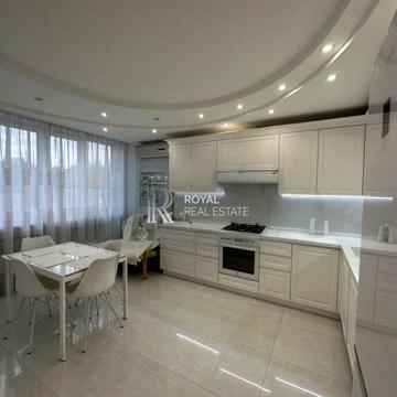Продам 3-к квартиру Мокра (Кудряшова), вул., 3. З РЕМОНТОМ!