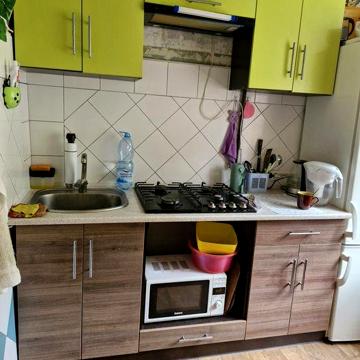 Продам 1 ком.кв.ЗЕРНОВАЯ 15.999у.е.