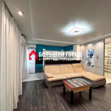 Українська вул., 35