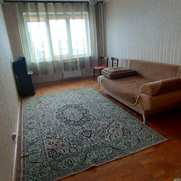 Зодчих вул., 32