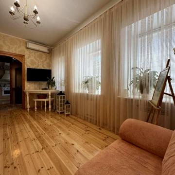 Святослава Хороброго вул. (Чкалова), 42
