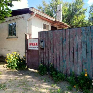 Продаж частини будинку поруч з центром