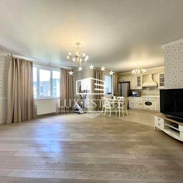 Продажа 3-комн. 106м² с авторским ремонтом - Левобережная $205000