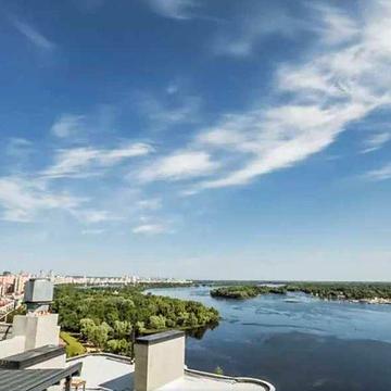 Продаж 3х кім. кв двохрівневої з терасою в ЖК Парк Стоун Терміново ЖК Парк Стоун