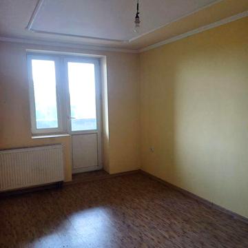 М. Новоселиця. Продається 2-кімнатна квартира