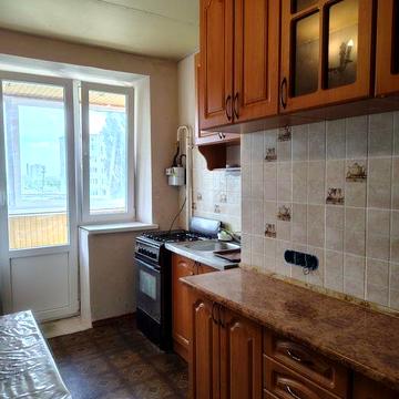 Продам 1 кімнатну квартиру в центрі міста!
