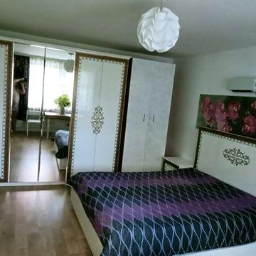 Путивльська,Биковня, 1я квартира в частром доме 38м2