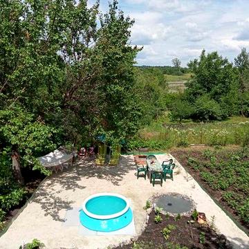 Продається дача, в затишному та тихому місці