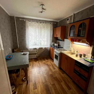 Янтарна вул., 79