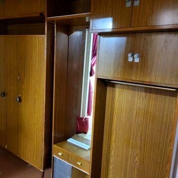 Сдаю 1 квартиру, Садовая, 2/9,6000 гр плюс ком.усл. торг