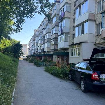 2к,Чешка , 4/5, не кутова