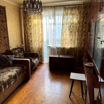 Продам 2 из квартиру,м Дворец Спорта ул Танкопия 13/2