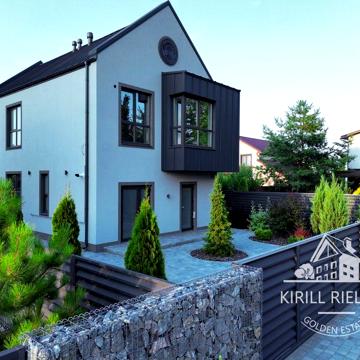 Продается современный дом в коттеджном городке «Золотые Ключи»