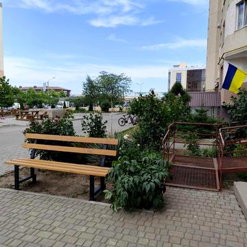 Владислава Бувалкіна вул. (Бочарова Генерала), 75