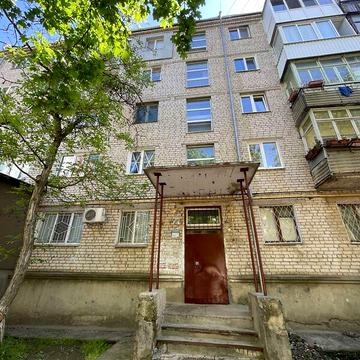 Продаж 2к Квартира Космонавтів вулиця