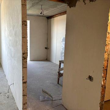 Однокімнатна квартира в зданій новобудові