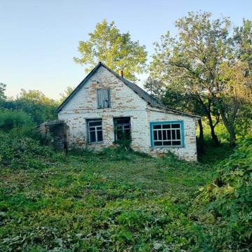 Житловий будинок в аварійному стані
