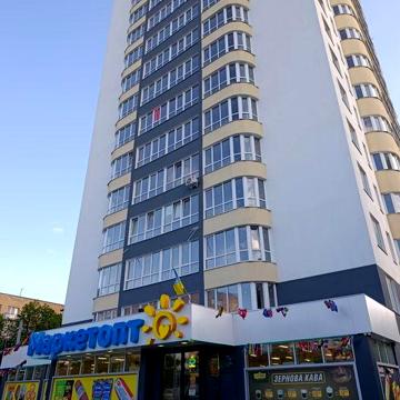 Є відновлення! ЦЕНТР 2к 70м2, 15/17/М, вул.Митницька 42 ЖК Митницька 42