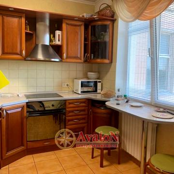 Добровольського проспект (Володимира Великого), 125, Пересипський район, Одеса, Одеська область 70000.0 USD