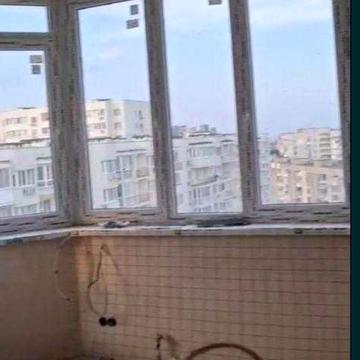 Трикімнатна квартира в ЖК Вернісаж з видом на море в спальному районі на Таірова