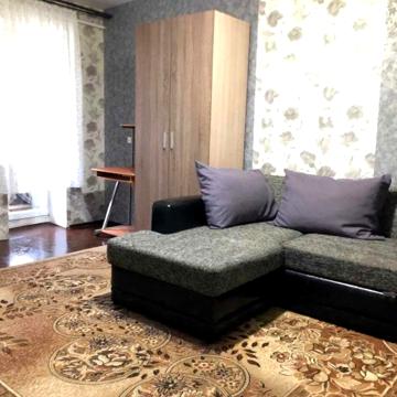 Піхоти Короля вул. (Лізи Чайкіної), 9