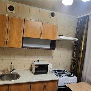Продам 1-кімн. квартиру з капітальним ремонтом, метро 23 серпня