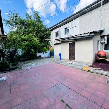 БЕЗ КОМІСІЇ частина будинку 80м2 в житловому стані на ділянці 10 соток