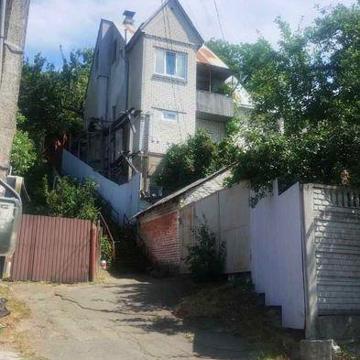 Оренда 1 к квартири 45 кв м в будинку вул Костопалівська 20 Київ