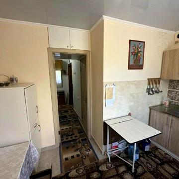 Олександра Поля просп. (Кірова), 109