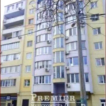 Продам 2-х уровневую квартиру в Центре