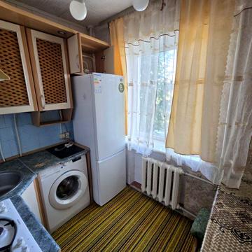 Сдам 2к Космонавтов 88