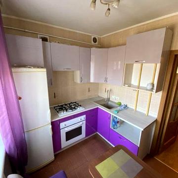 Сдам 3-х комнатную квартиру в центре