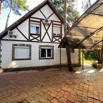Продам  затишний будинок біля озера, Глеваха 30 км от Києва