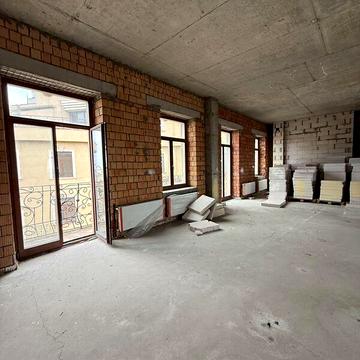 Продаж 4к Квартира Військовий узвіз