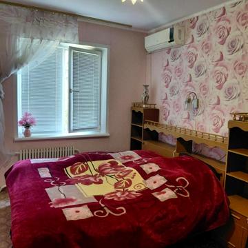 Автозаводська вул., 54